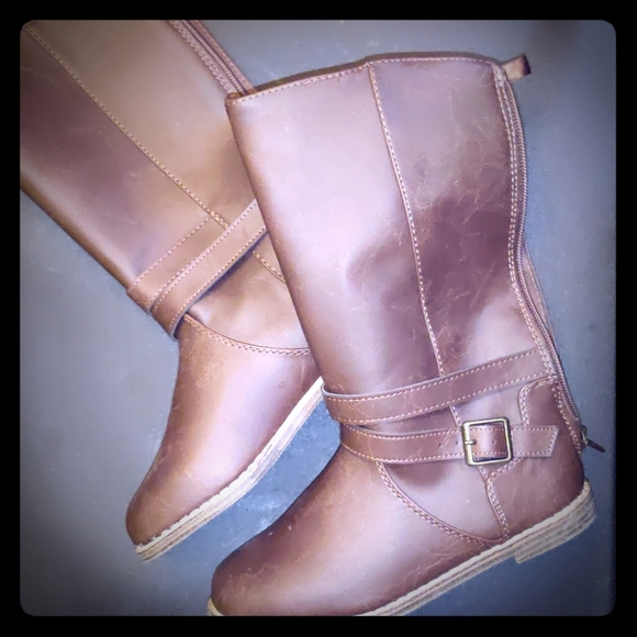 Old Navy Other - Old Navy boots